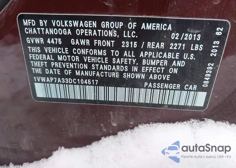 2013 Volkswagen Passat S z USA, uszkodzony, nr VIN 1VWAP7A33DC104517